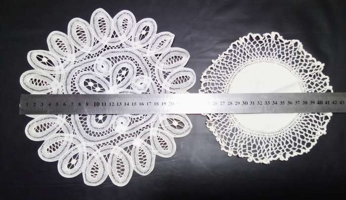 Two Vintage doilies