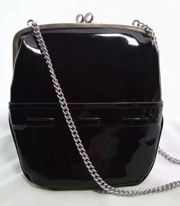 Lovely vintage black patent leather Mam`selle small handbag