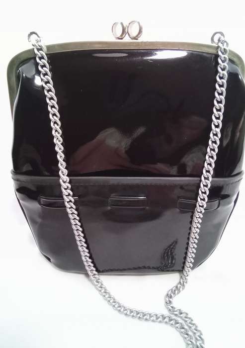 Lovely vintage black patent leather Mam`selle small handbag