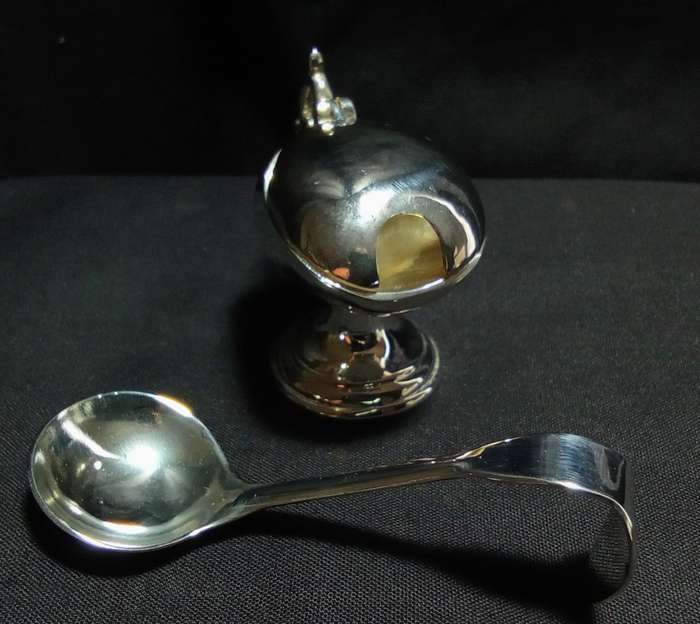 Small Salt Saleron and ladle