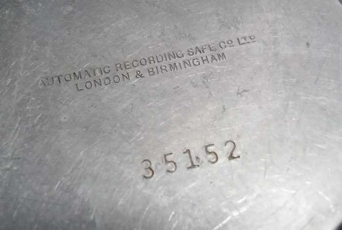 Vintage Standard Bank of  SA Automatic Recording Safe