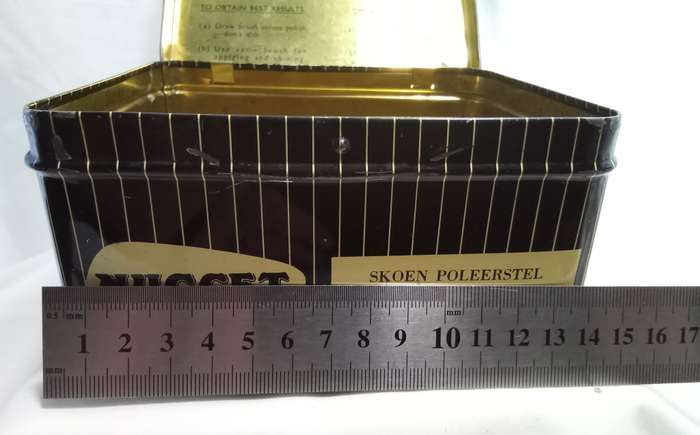 Vintage Nugget tin nr 1