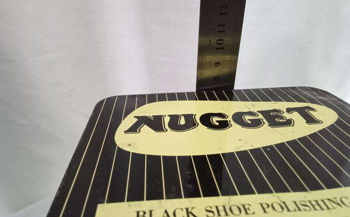 Vintage Nugget tin nr 1