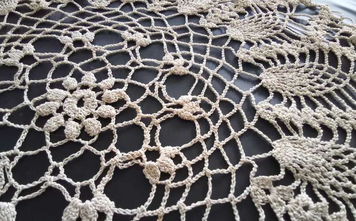 Stunning large vintage beige crocheted doily