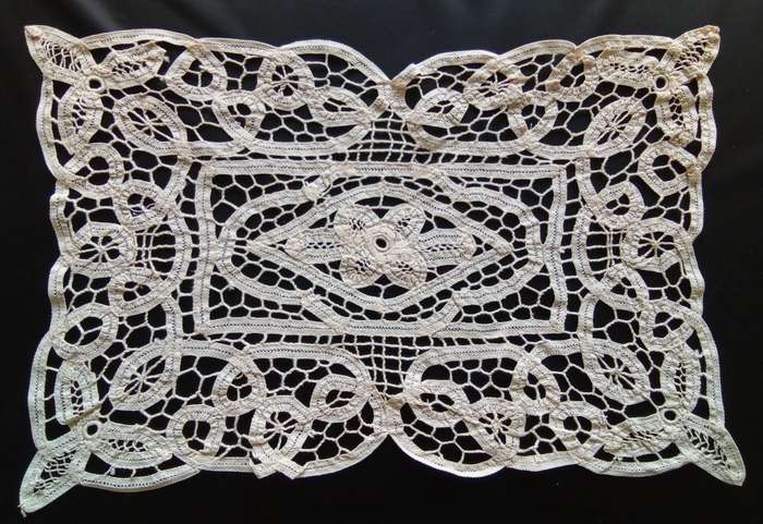 Lovely beige vintage Battenburg lace tray cloth