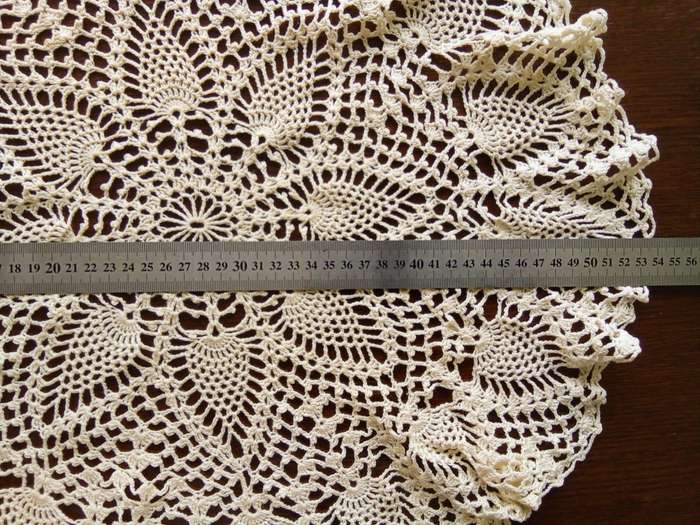 Vintage crocheted large cream doily/small table cloth - About 54cms across
