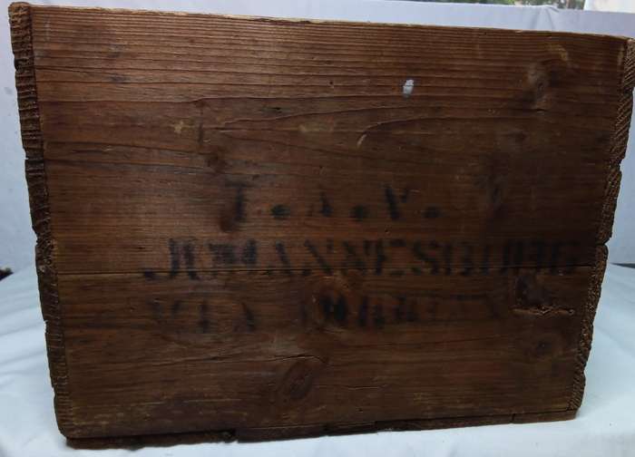 BELL`S SCOTCH WHISKY Crate