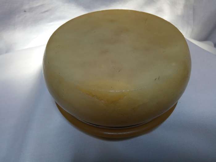 Vintage Italian Alabaster trinket box with hinged lid