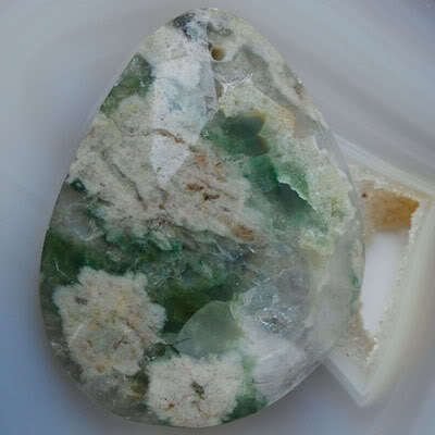 EXQUISITE  Genuine OCEAN JASPER  gemstone !