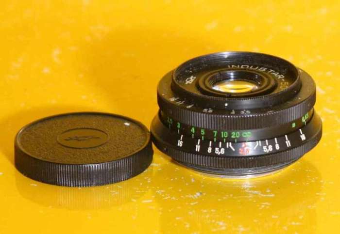Industar-50-2 Russian SLR lens 3,5 50mm M42 .Carl Zeiss's Tessar derivative