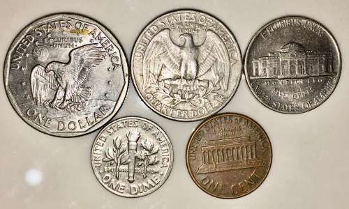 U S A SET,,,,,1 DOLLAR , 1 QUARTER, 5 CENT , 1 DIME, 1 CENT .1980[1 BID TAKE ALL]