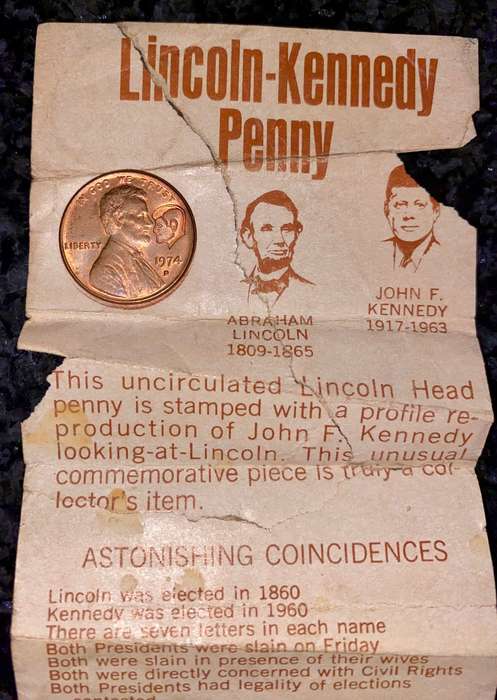 U S A LINCOLN - KENNEDY COMMEMORATE PENNY WITH ORIGINAL INFO LEAFLET 1974 COLLECTORS ITEM
