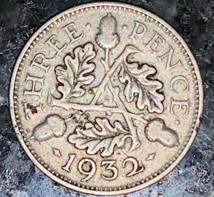 GREAT BRITAIN SILVER 3 PENCE 1932
