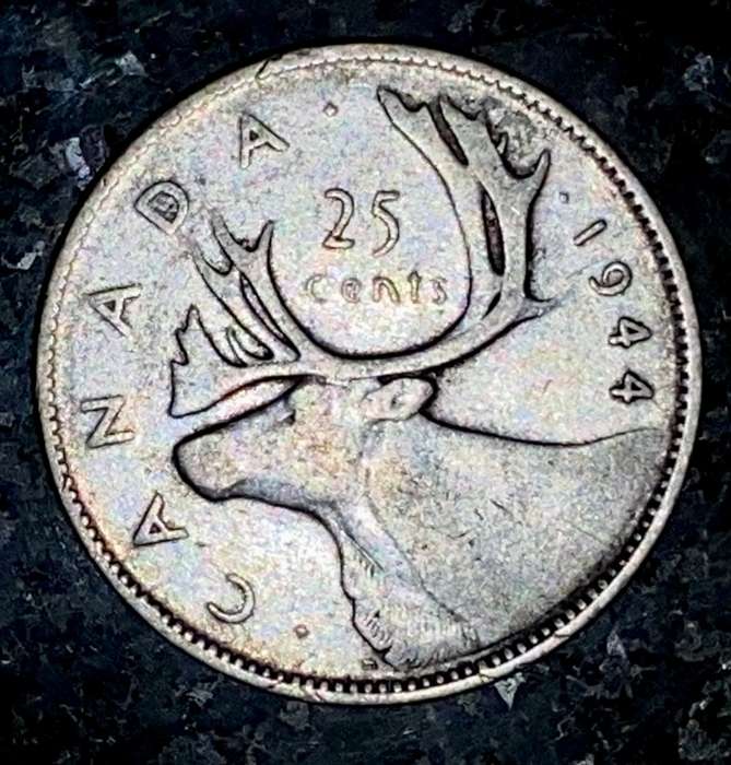 CANADA SILVER 25 CENT 1944 WW2 SILVER 80%
