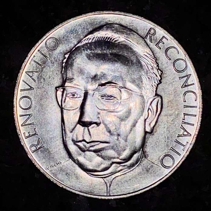 SILVER KONIG FRANCISCO CARDINAL MEDALLION SILVER .900 -- 28g