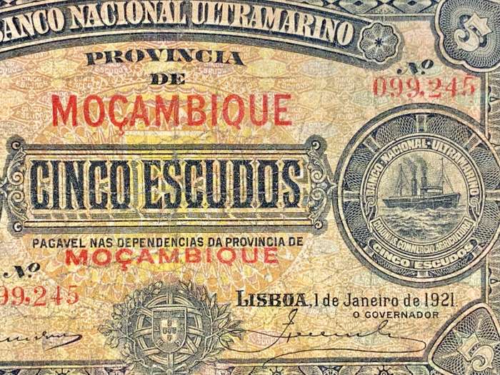 MOZAMBIQUE 5 ESCUDOS LISBOA 1ST JANUARY 1921 MOZAMBIQUE BLACK ULTRAMARINO KEY DATE