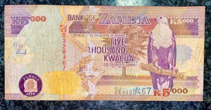 ZAMBIA ERROR 5000 KWACHA 2010 WRONG SECURITY THRED(OLD AND NEW) - THOUSAND MISS PRINT