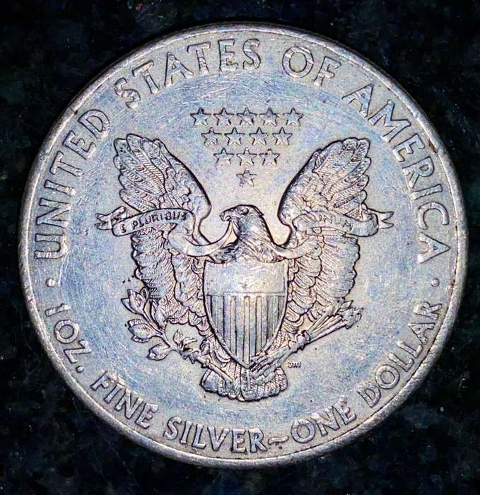 U S A SILVER 1OZ - 1 DOLLAR - WALKING LIBERTY 2015 FINE SILVER 1OZ
