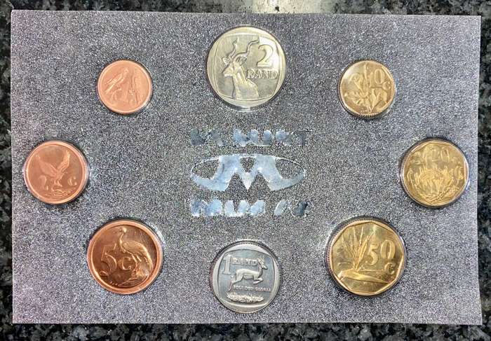 S A MINT UNCIRCULATED SET 1991 -- R2 TO 1 CENT - SEALED FROM SA MINT