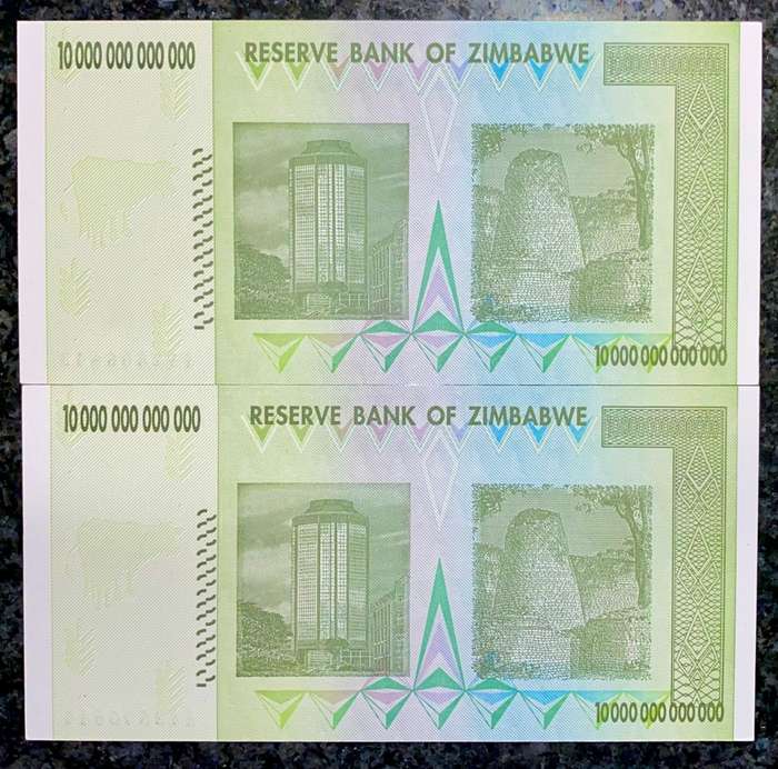 ZIMBABWE 10 TRILLION DOLLARS IN SEQUENCE AA2606642-643 UNC HARARE 2008 (1 BID TAKES ALL)
