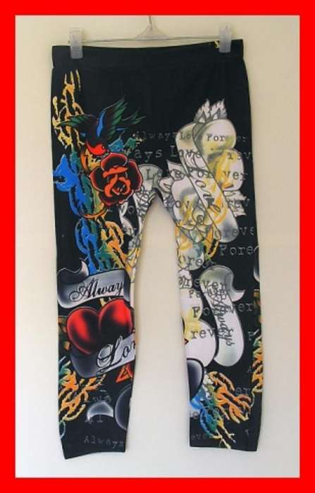 SUPER TRENDY PRINTED LEGGINGS - SIZE: MEDIUM