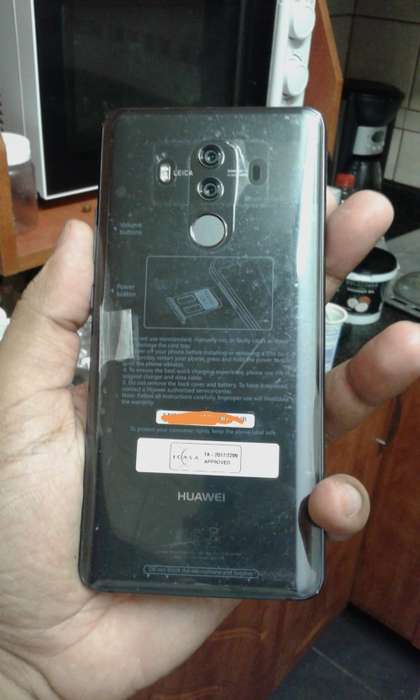 HUAWEI MATE 10 PRO -128GB SPACE -6GB RAM- 4000MAH BATTERY-BEAUTY