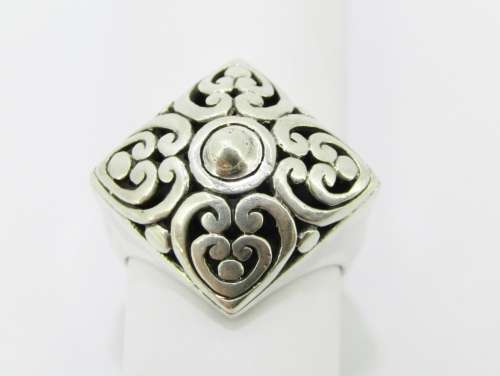 A  Gorgeous Chunky  Scroll Design Ring in Sterling Silver.