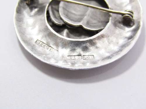 Lovely Vintage Mari-Lou Sterling Silver Brooch