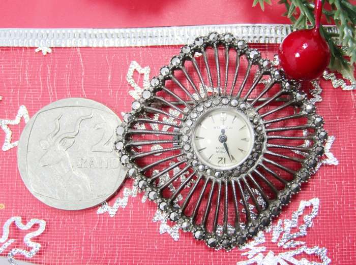 Beautiful, Vintage Silver Mechanical Nurse`s Watch Brooch