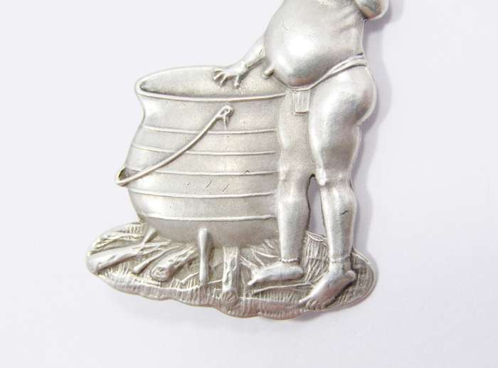 Vintage Candida Sterling Silver `Lo Umfaan` Brooch