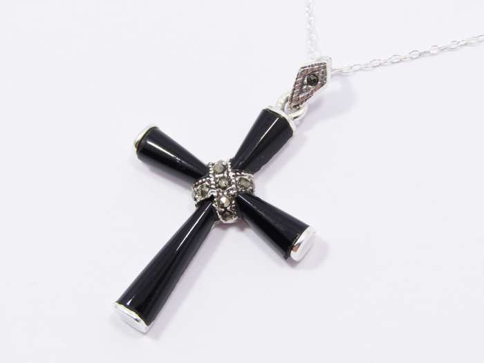 A Stunning Onyx Cross With Marcasite`s On Chain in Sterling Silver