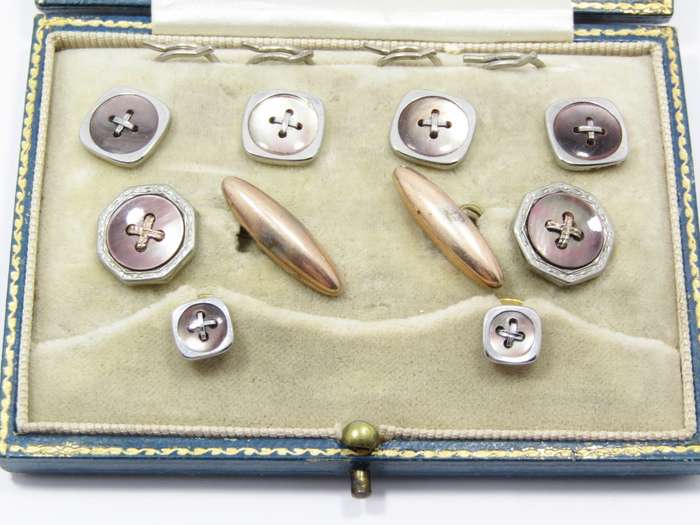 Set of Antique/Vintage Mother of Pearl Buttons, Cufflinks, Studs in Original Case