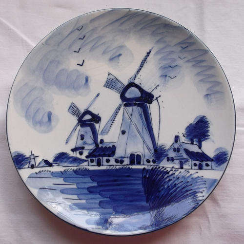 BLUE DELFT WINDMILL PLATE - HANDPAINTED