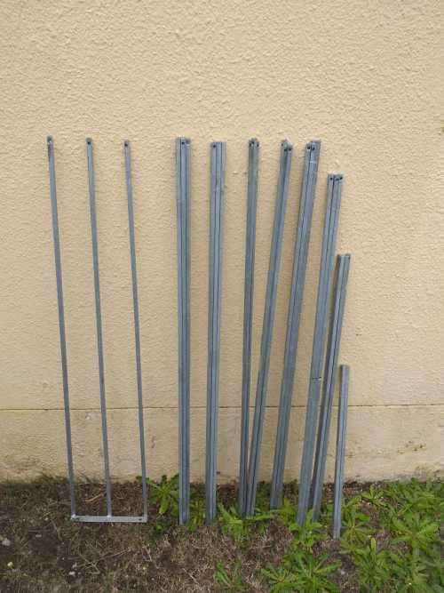 SOLID GALVANISED STEEL BURGLAR BARS 39 BARS 24X115CM,3X113CM,3X110CM,5X89CM,4X56CM COLLECTION ONLY