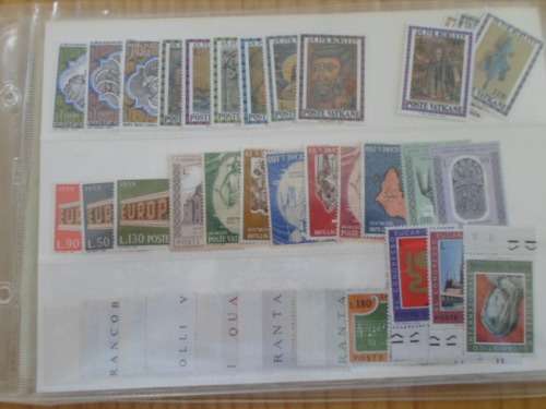 EUROPE VATICAN CITY MINT STAMP SETS BARGAIN FOR THE LOT SEE PICS