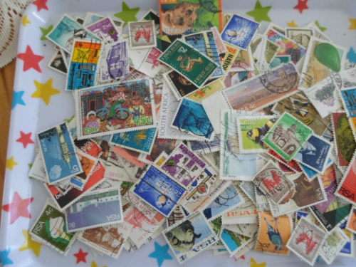 300 X REPUBLIC OF SOUTH AFRICA USED STAMPS OFF PAPER SEE PICS