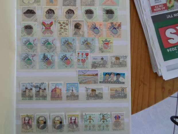 ALBUM MIXED WORLD STAMPS VERY NEAT BARGAIN ONLY SOME PAGES SCANNED SEE PICS