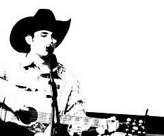 170 PROFESSIONAL BACKING TRACKS FOR THE SOLO ARTIST -  TOP COUNTRY HITS FROM 60'S TO 2012