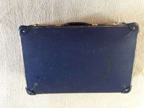 VINTAGE SCHOOL SUITCASE (BLUE) - A BIT OF WEAR AND TEAR.....BUT A GEM