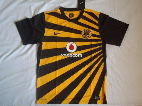 NIKE Kaizer Chiefs Zebra Striped Kit - X Large
