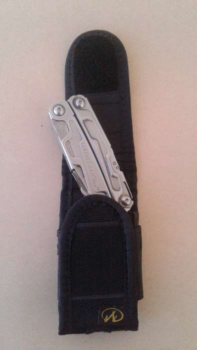 Leatherman Rev Multi Tool! Like New! R1 Auction! No reserve!