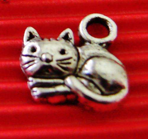 12mm Cat Charm