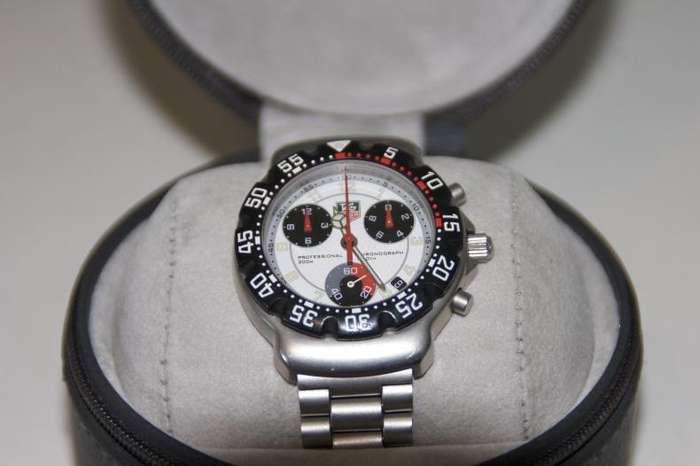 R 14 000,00 Tag Heuer Formula 1