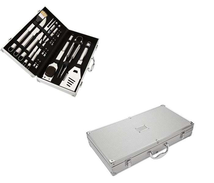18 PIECE BRAAI SET