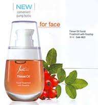 Justine Tissue Oil Facial Treatment with 2 free Gifts - PLEASE SEE PICS