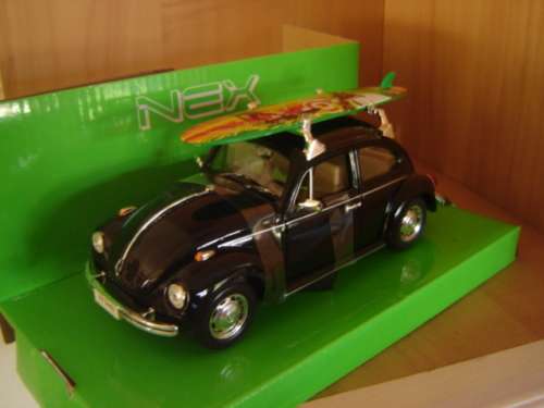 VW Beetle with Surfboard Die Cast Model   Sc 1/24 by WELLY -New in Display Box Gteed-In Stock