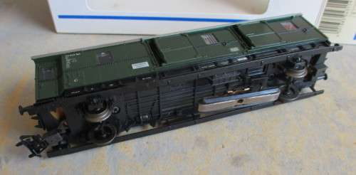 MARKLIN HO SCALE - BAGGAGE COACH - NEW BOXED