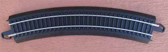 LOOK SPECIAL OFFER - BACHMANN HO CURVED TRACK - 18" R30 DEGREES - NEW