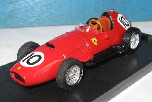 1953 FERRARI 500 F2 by BRUMM in 1/43 SCALE (NIB)