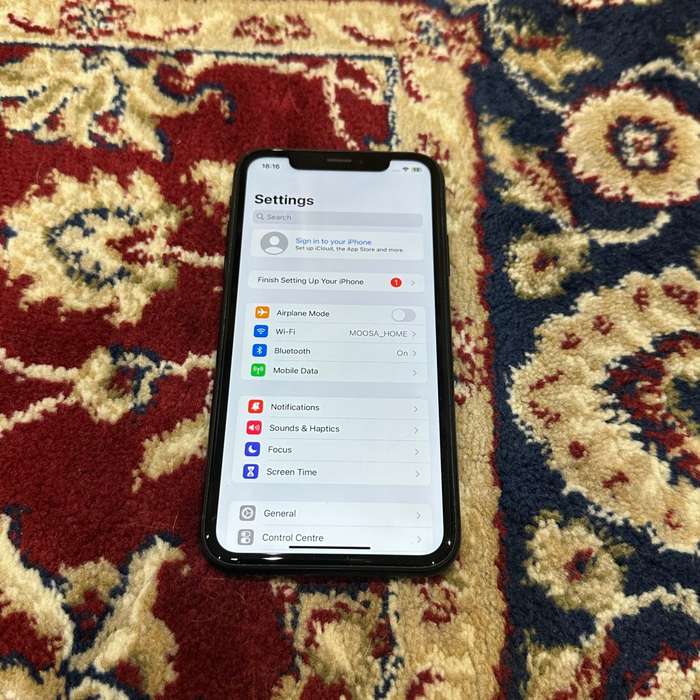 iPhone XR 64GB